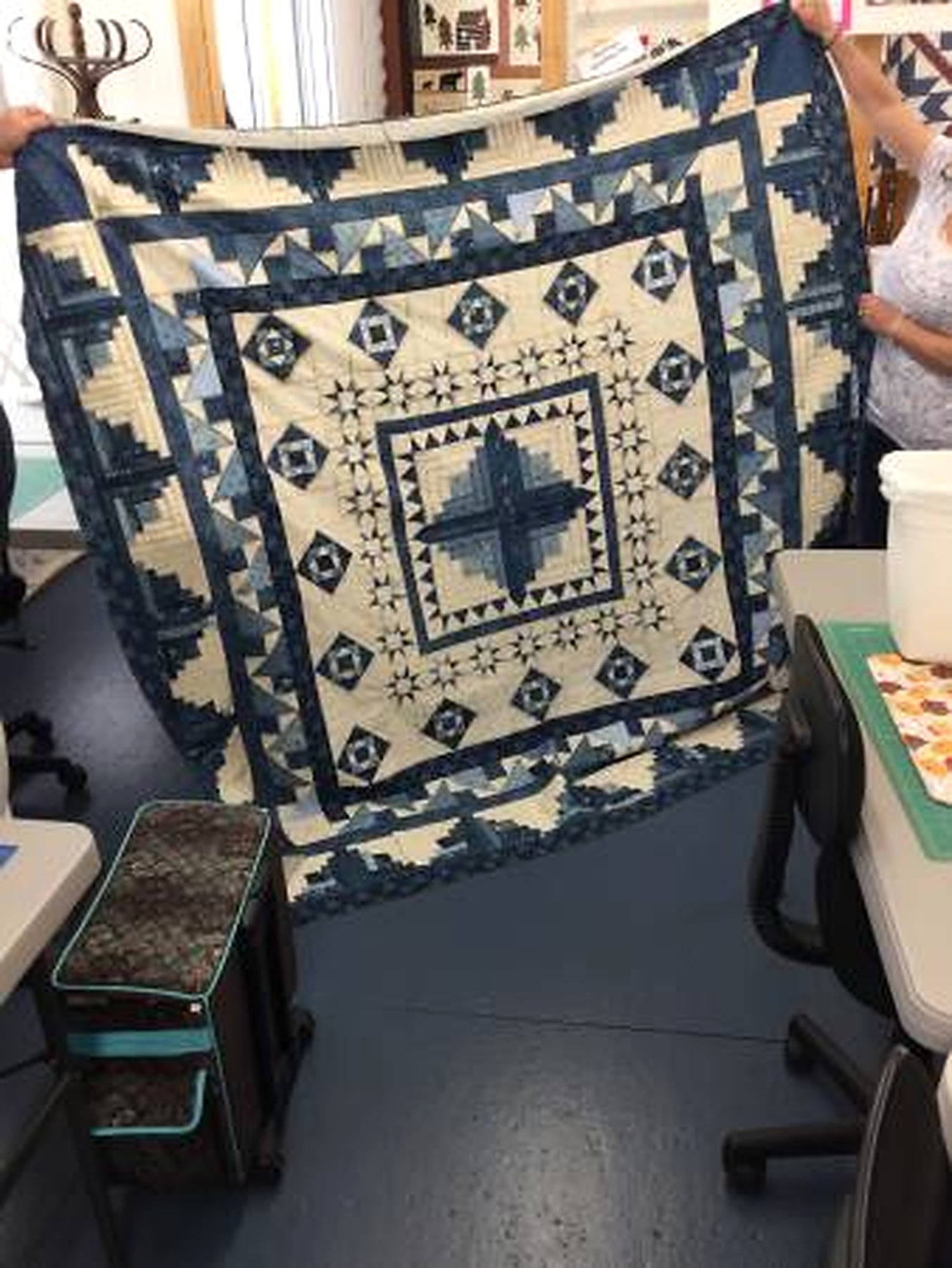 Around We Go Quilt Pattern by Deb Heatherly