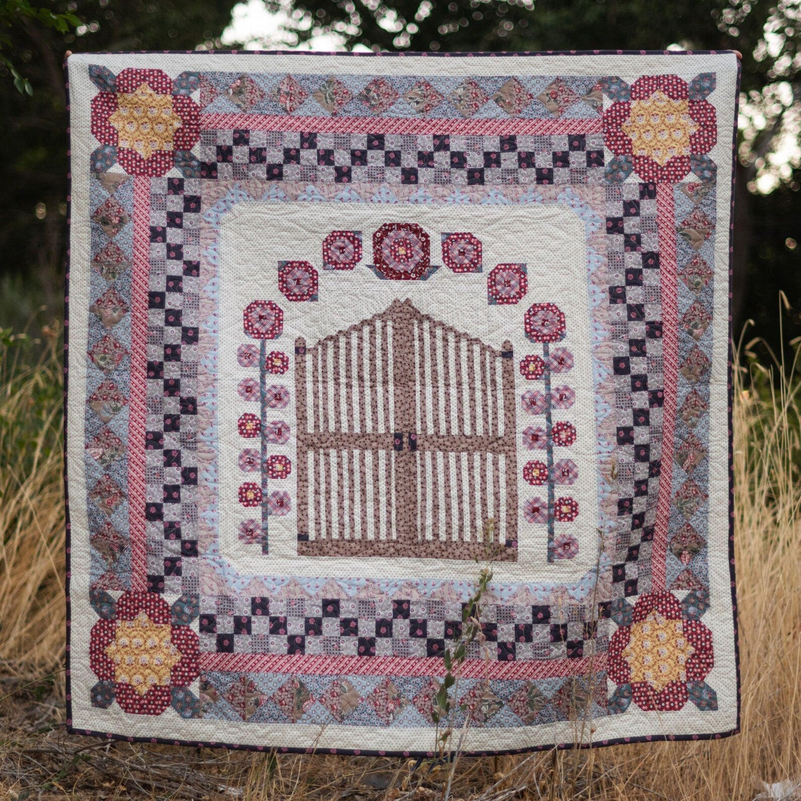 Mansfield Park Gate Quilt Boxed Kit